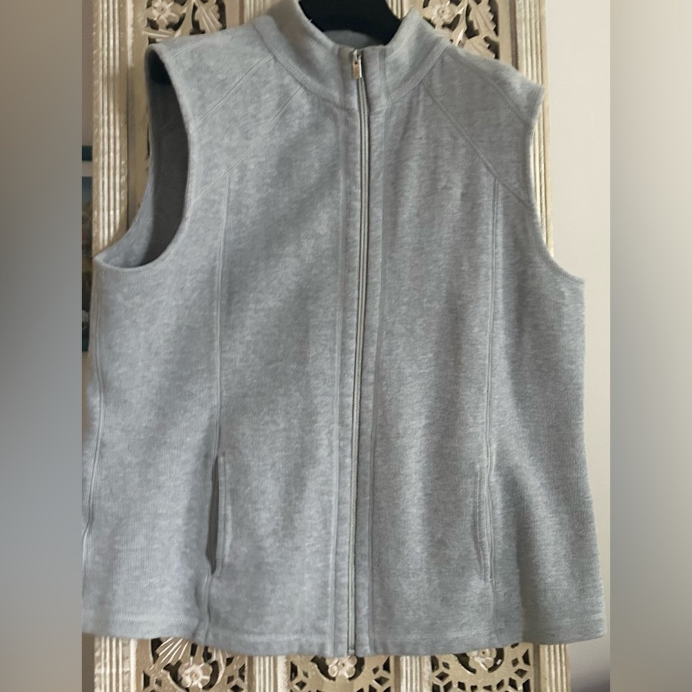 Tommy Bahama Grey Full Zip Vest Size Large